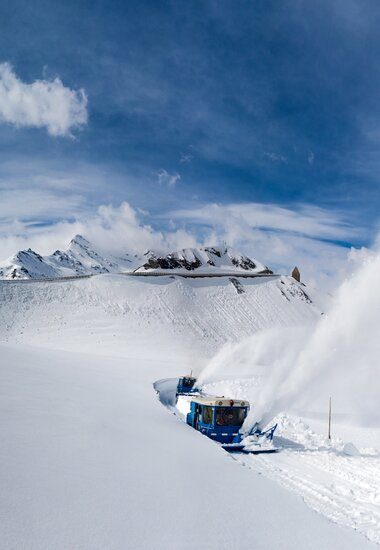 Glockner road snow clearing, snow blower, rotary plough system "Wallack" | © grossglockner.at